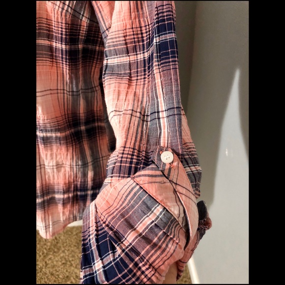 NWT Tommy Hilfiger Plaid Button Down Shirt - Picture 4 of 7